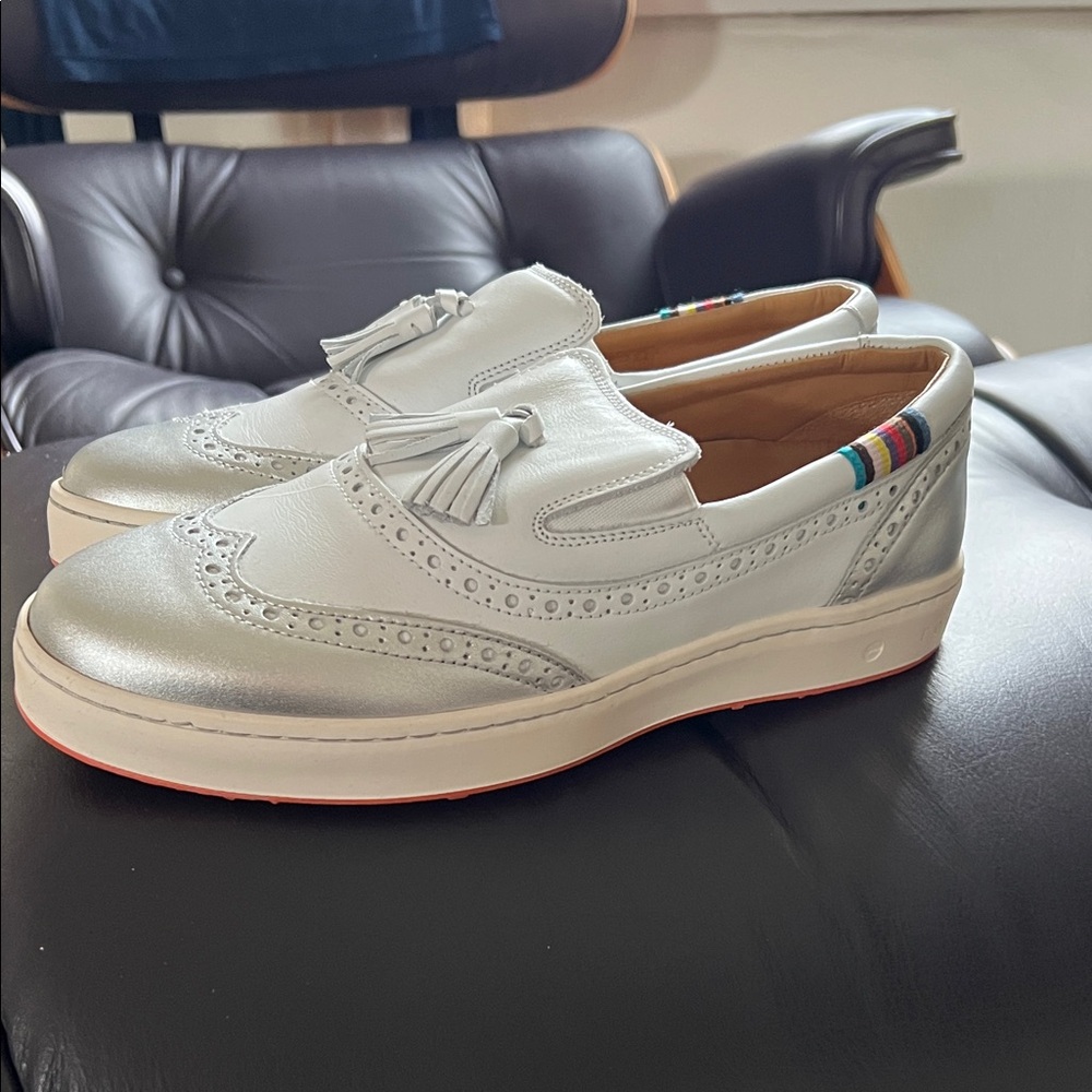Women's Royal Albartoss Grace Silver Tassel Loafers